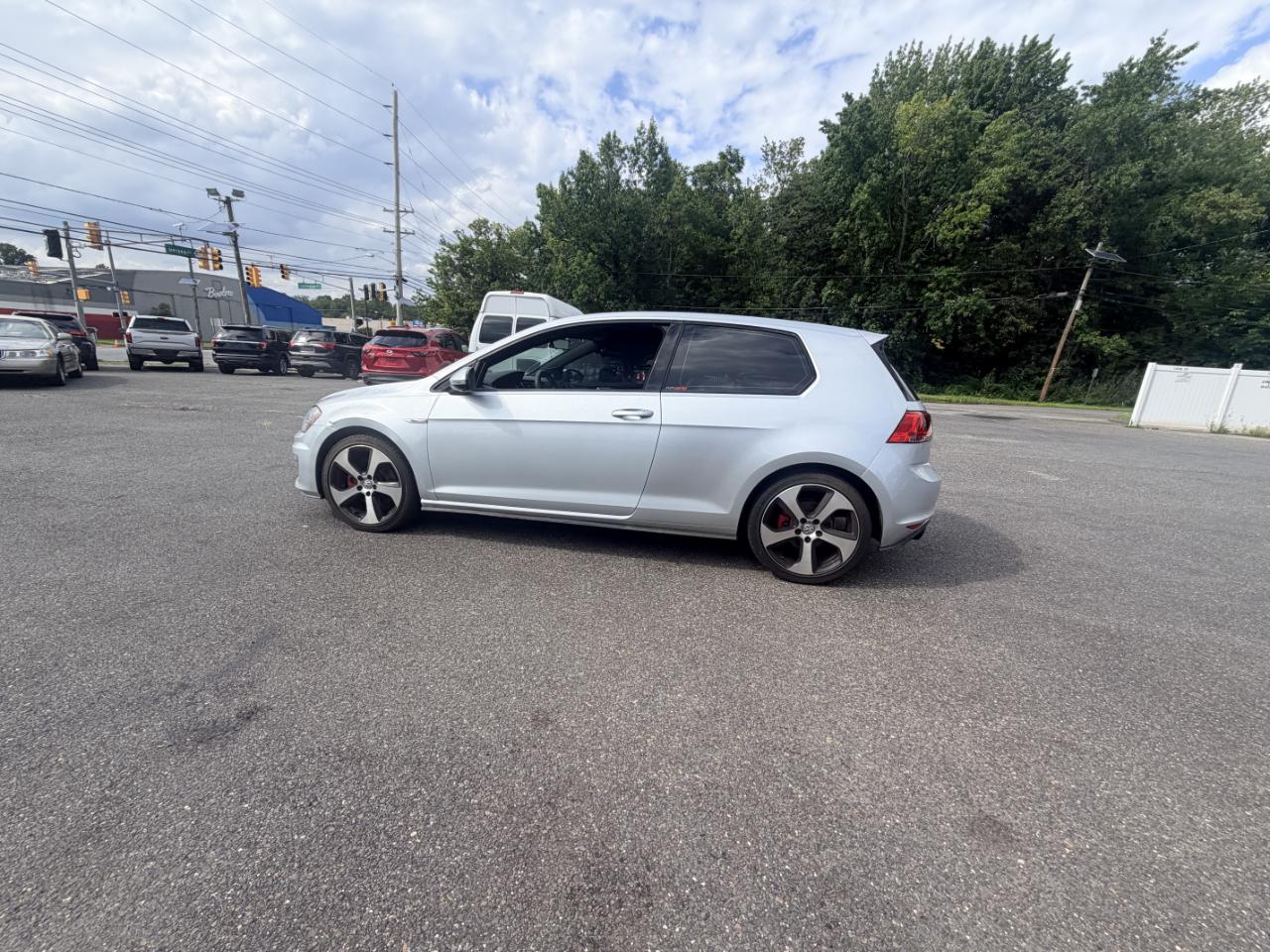 Volkswagen Golf GTI 2dr HB Man SE 2016