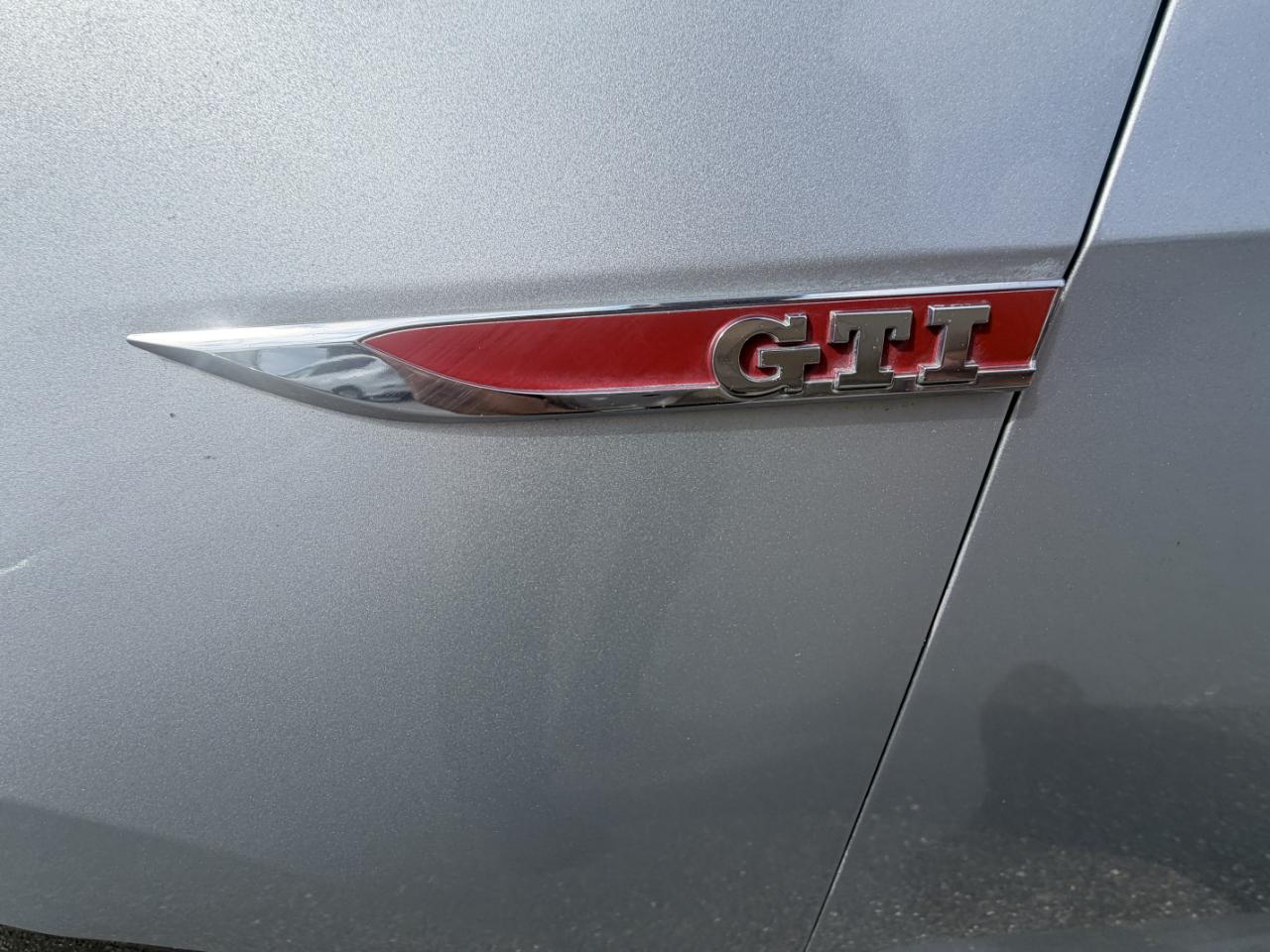 Volkswagen Golf GTI 2dr HB Man SE 2016