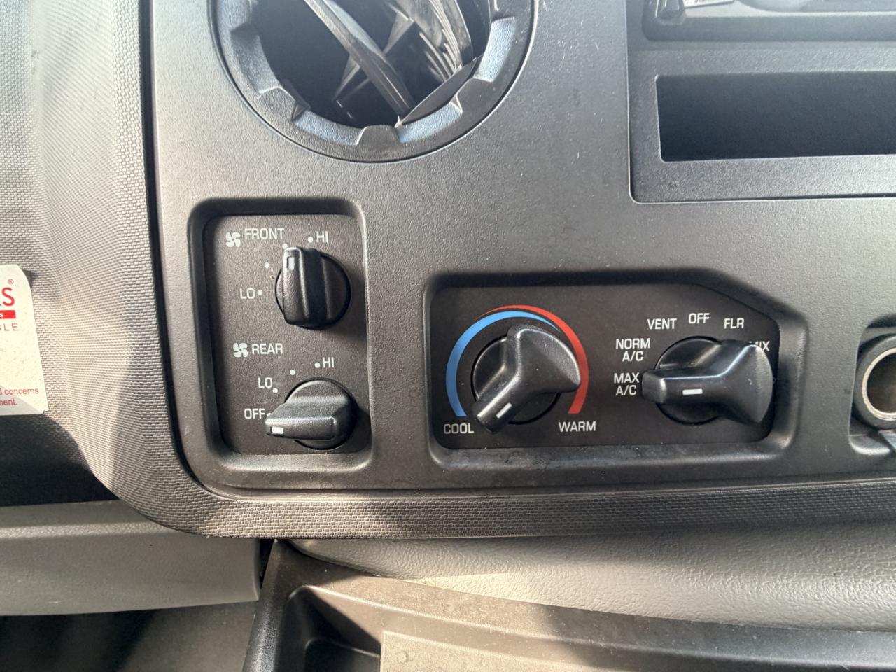 Ford Econoline Cargo Van E-350 Super Duty Ext Recreational 2014