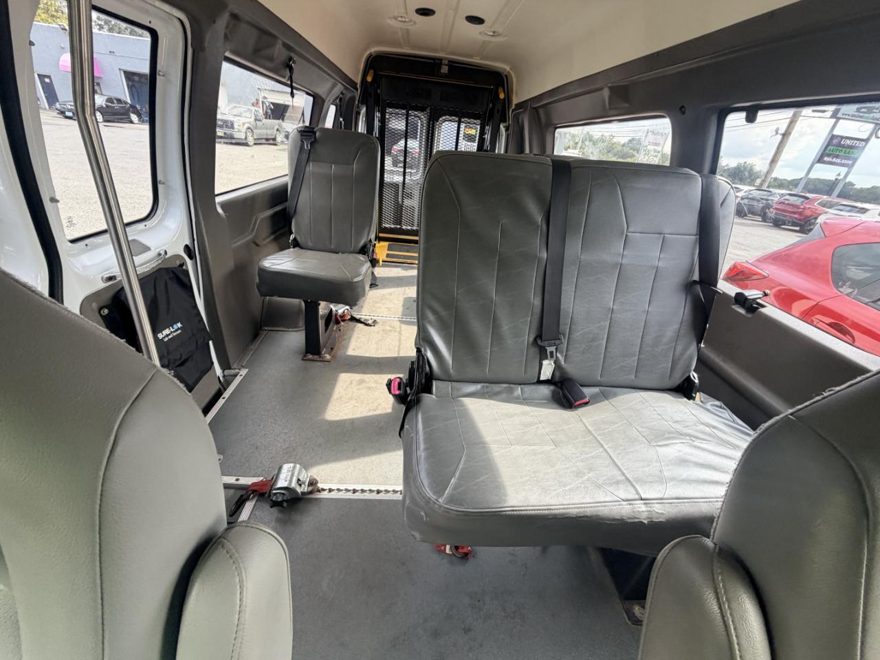 Ford Econoline Cargo Van E-350 Super Duty Ext Recreational 2014