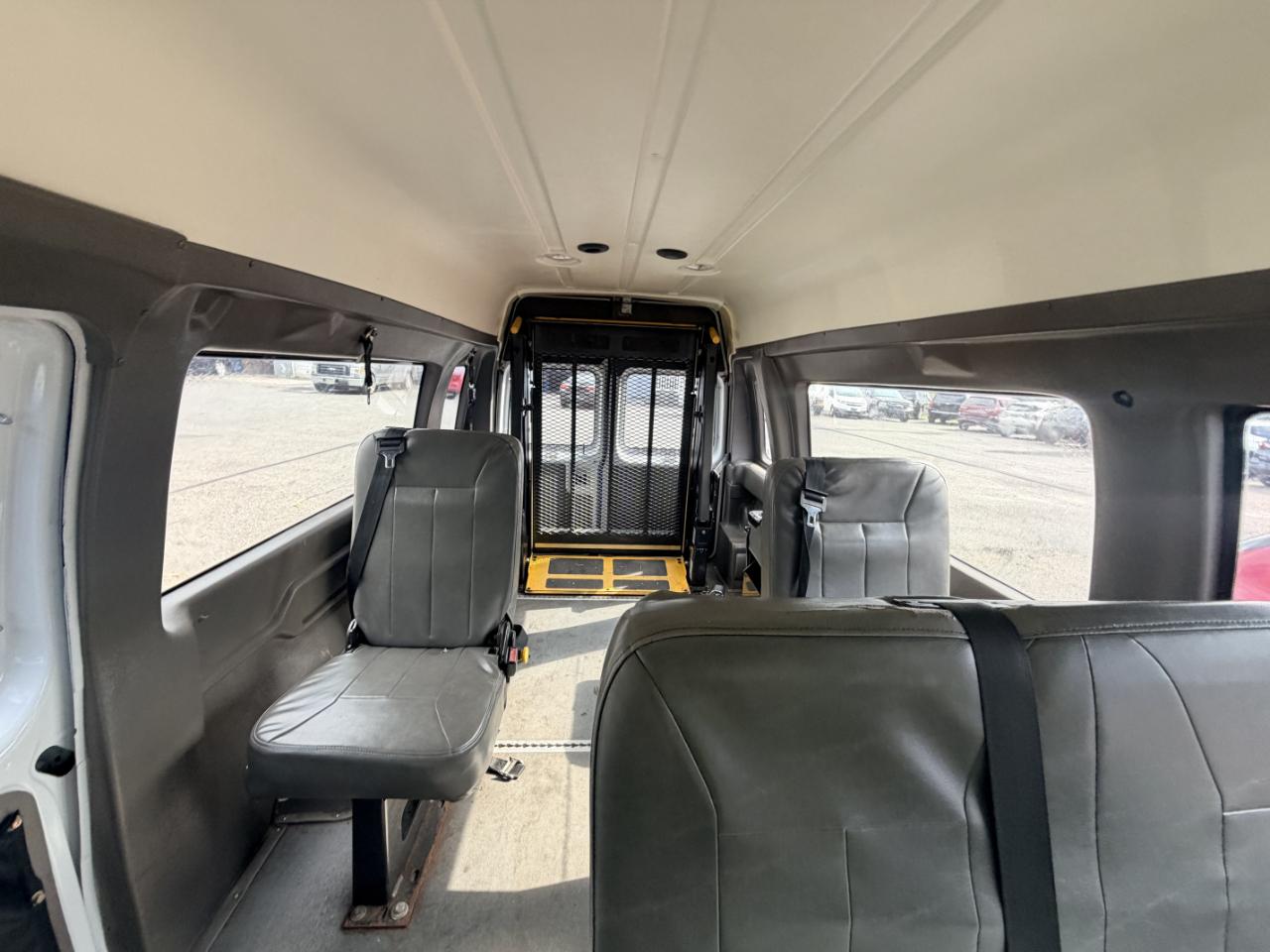 Ford Econoline Cargo Van E-350 Super Duty Ext Recreational 2014