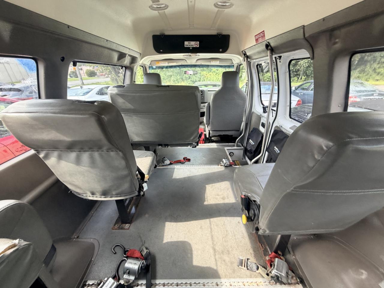 Ford Econoline Cargo Van E-350 Super Duty Ext Recreational 2014