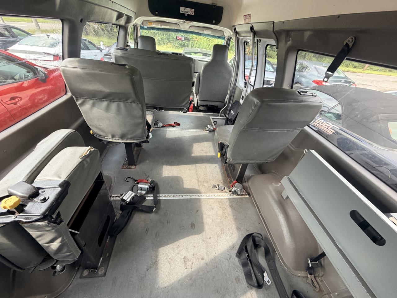 Ford Econoline Cargo Van E-350 Super Duty Ext Recreational 2014