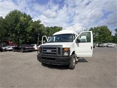 2014 Ford Econoline Cargo Van 