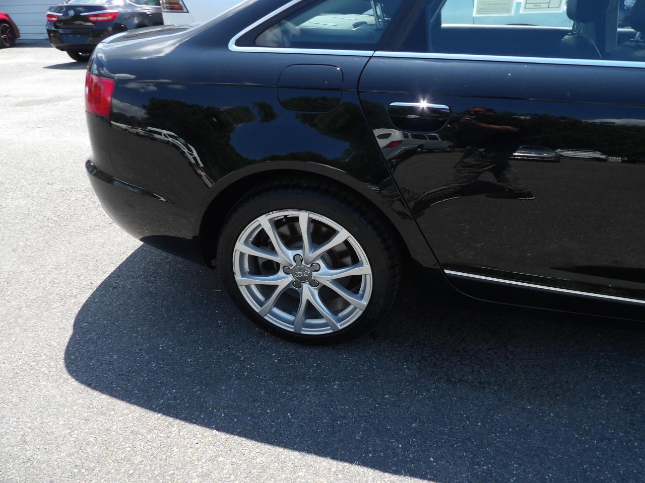 Audi A6 4dr Sdn quattro 3.0T Premium Plus 2011