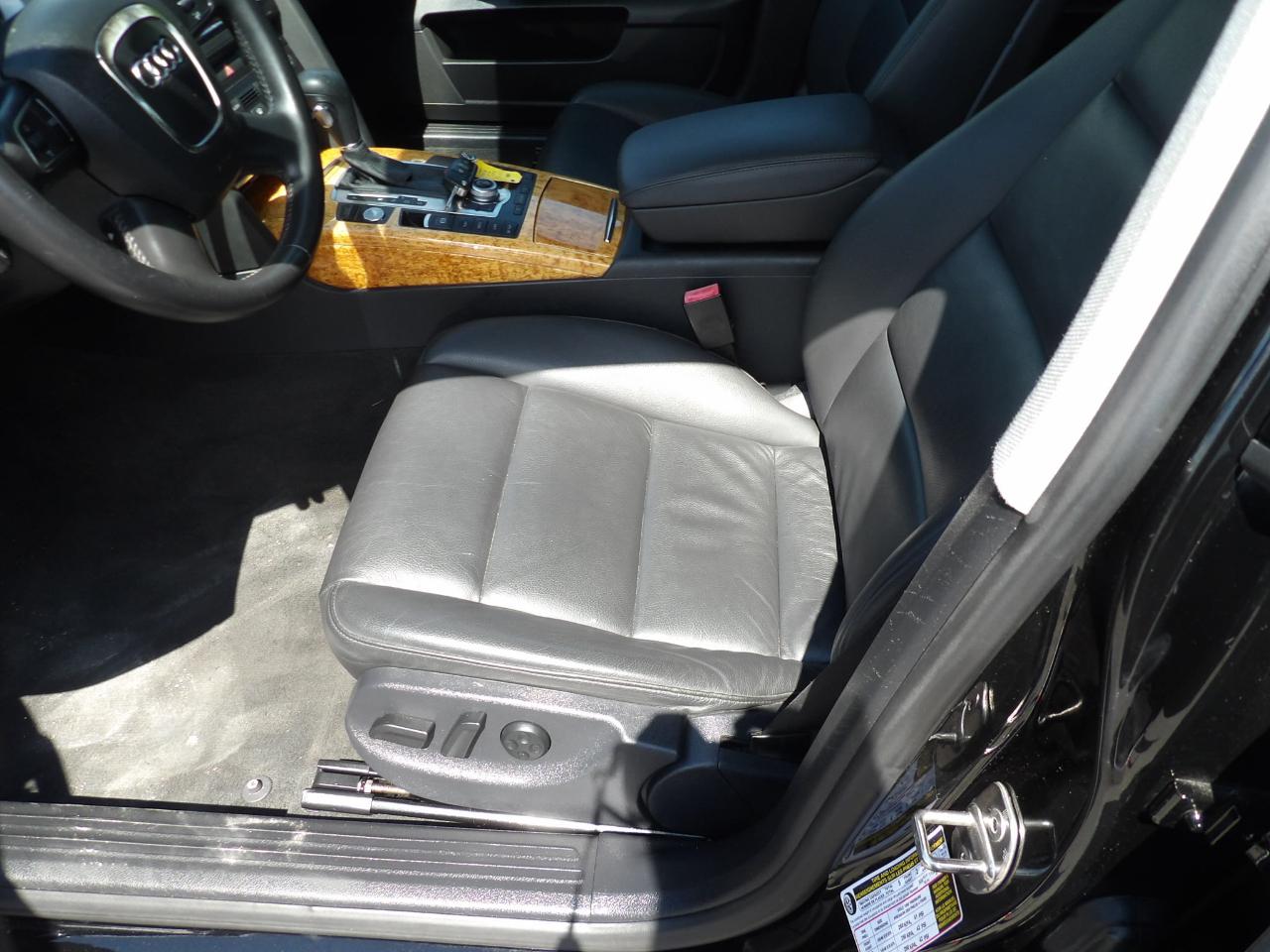Audi A6 4dr Sdn quattro 3.0T Premium Plus 2011