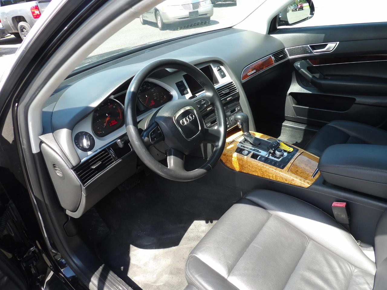 Audi A6 4dr Sdn quattro 3.0T Premium Plus 2011