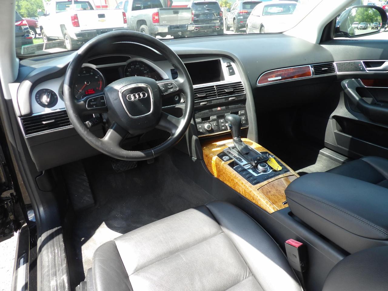 Audi A6 4dr Sdn quattro 3.0T Premium Plus 2011