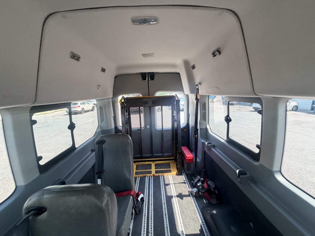 Ford Transit Wagon T-350 148" EL High Roof XLT Sliding RH Dr DRW 2016