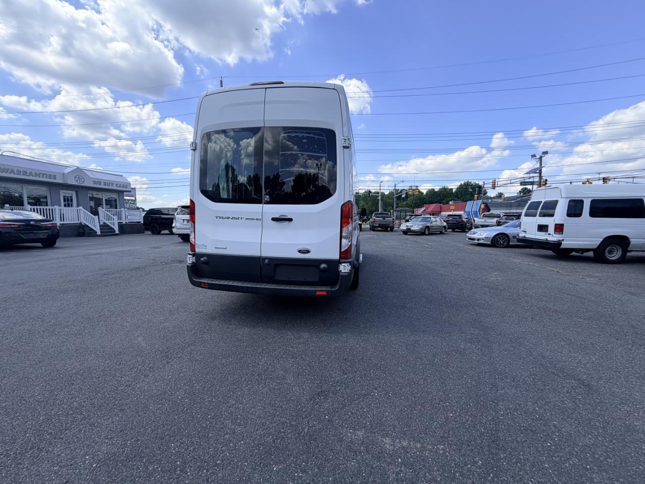 Ford Transit Wagon T-350 148" EL High Roof XLT Sliding RH Dr DRW 2016