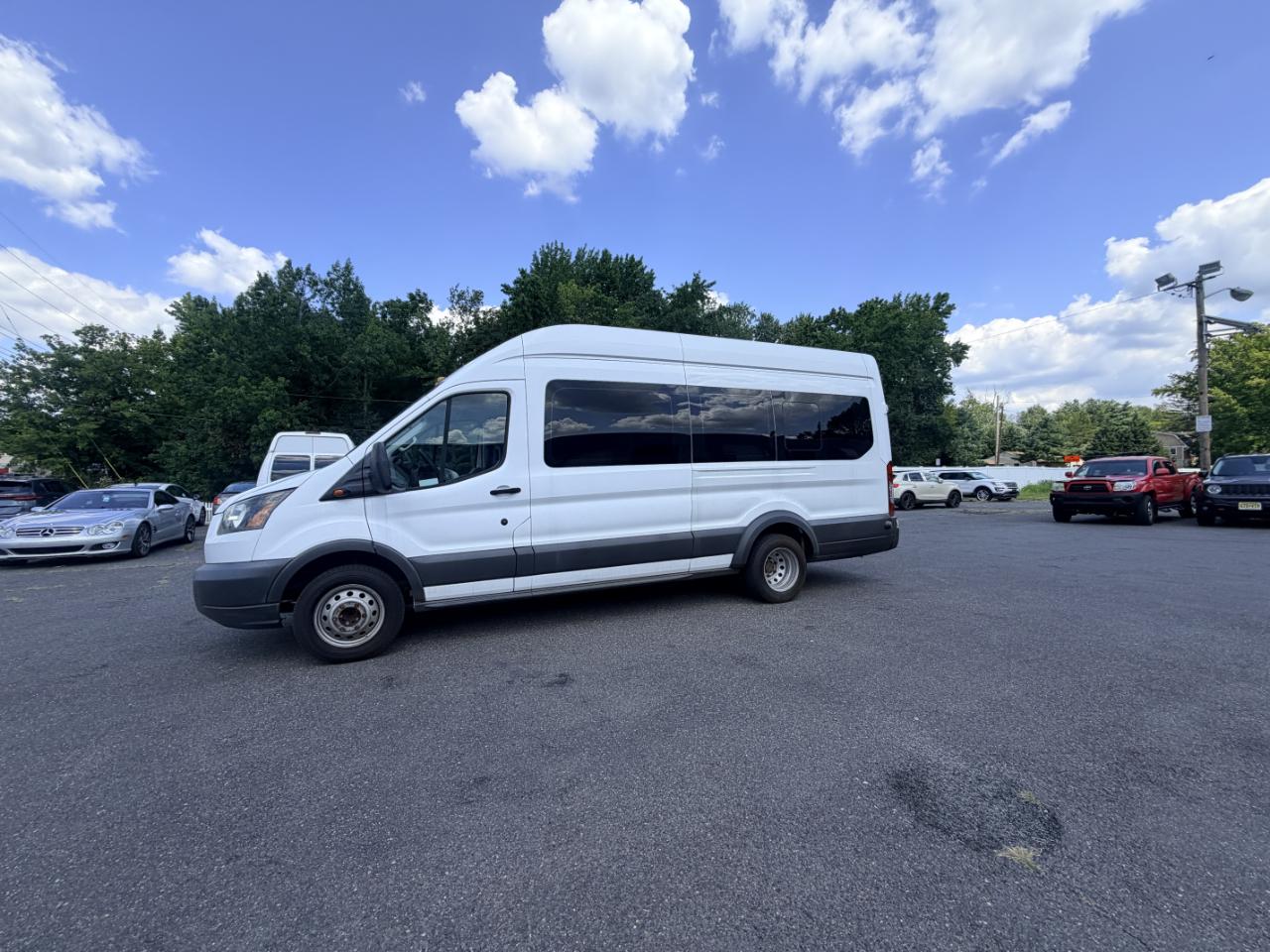 Ford Transit Wagon T-350 148" EL High Roof XLT Sliding RH Dr DRW 2016