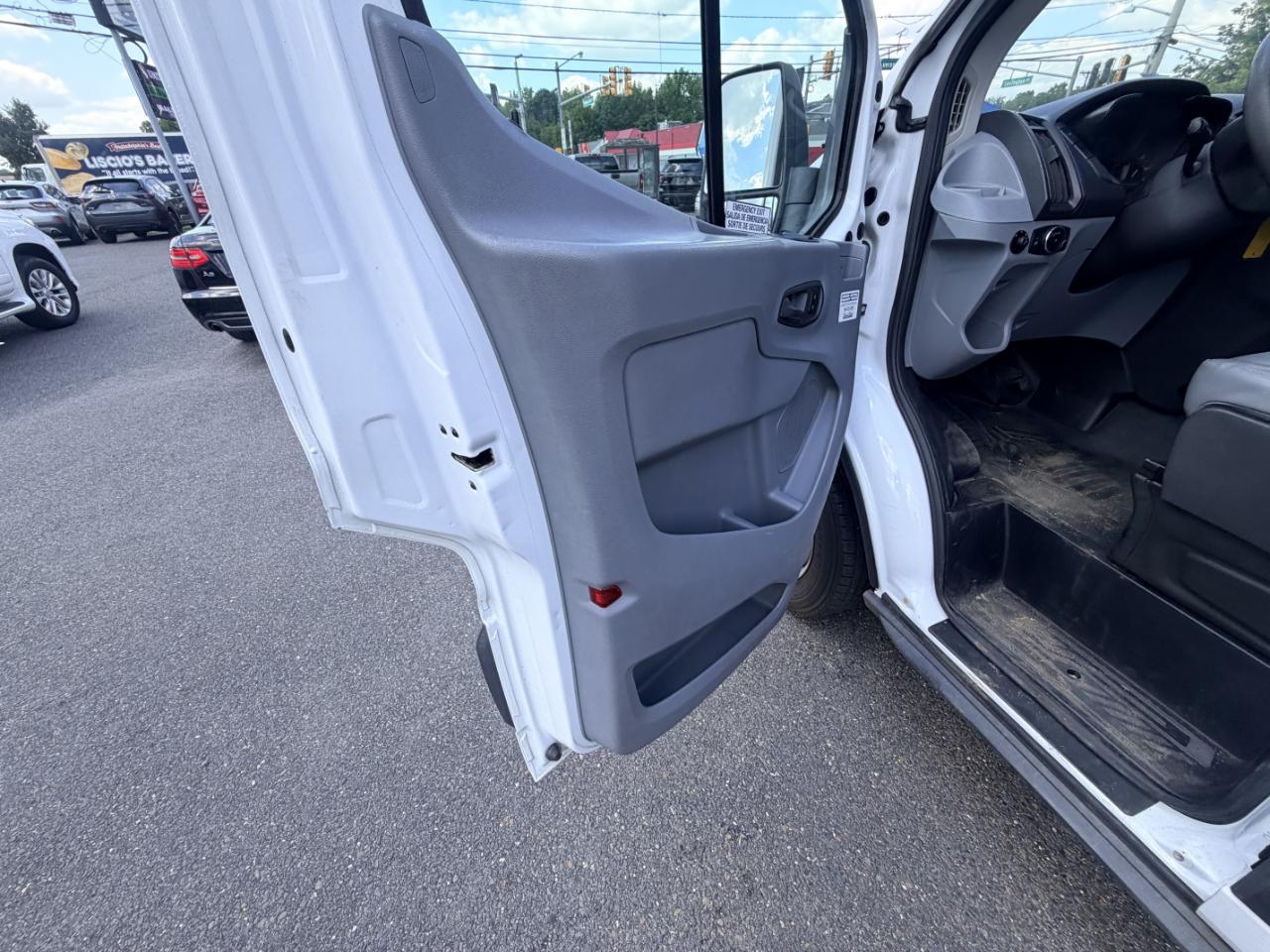Ford Transit Wagon T-350 148" EL High Roof XLT Sliding RH Dr DRW 2016