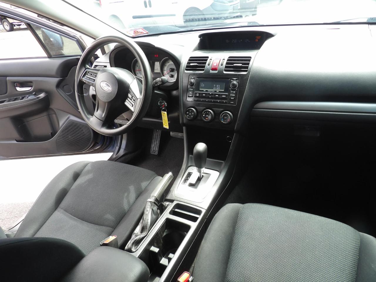Subaru Impreza Wagon 5dr Auto 2.0i Premium 2013
