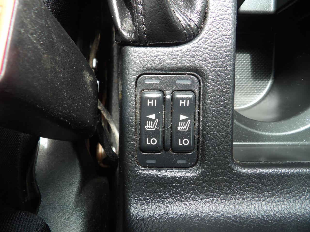 Subaru Impreza Wagon 5dr Auto 2.0i Premium 2013