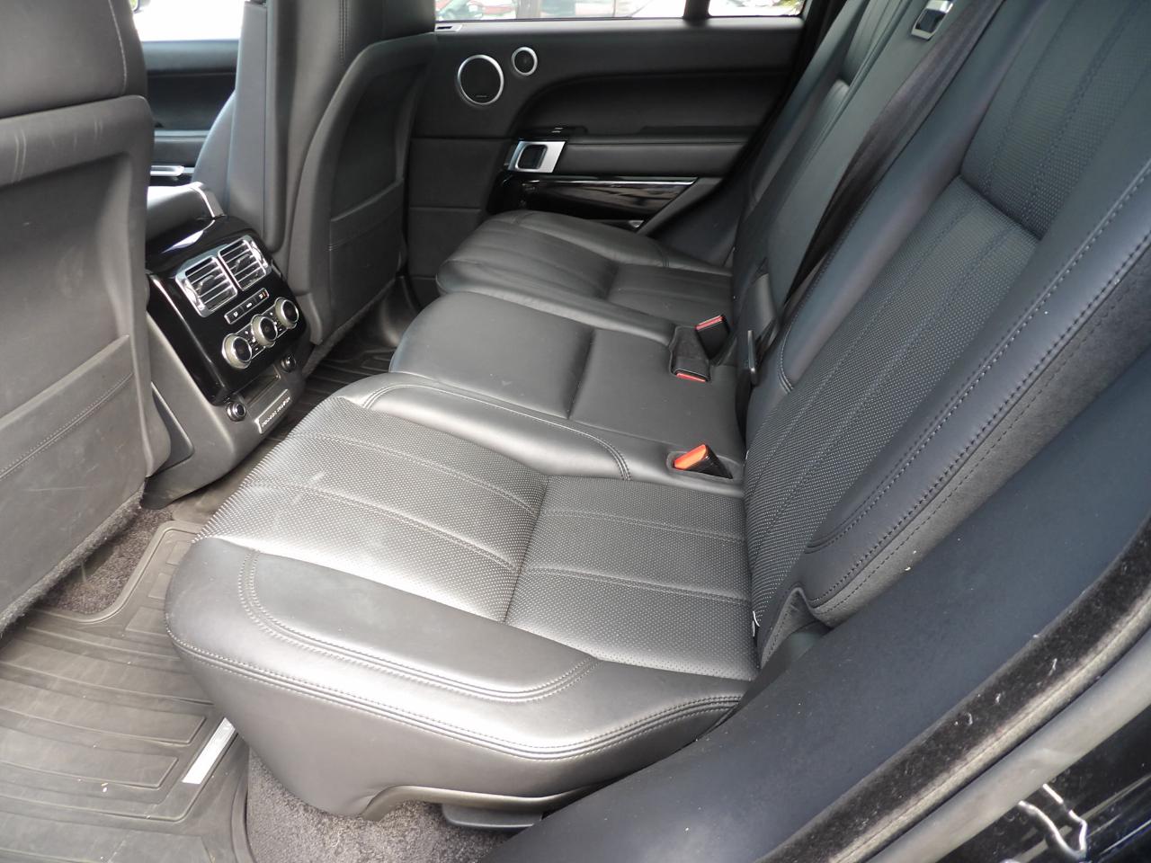 Land Rover Range Rover 4WD 4dr HSE 2015