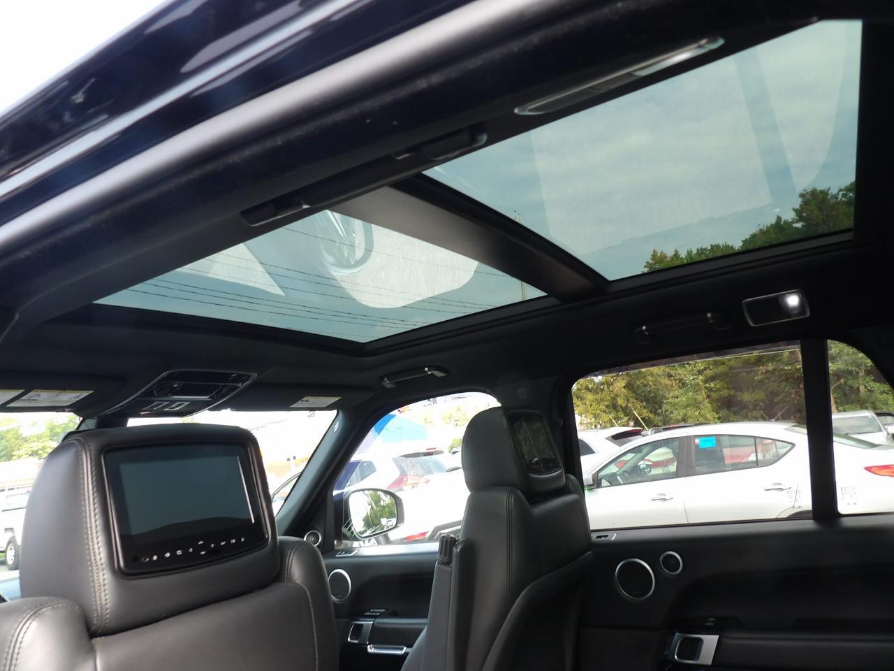 Land Rover Range Rover 4WD 4dr HSE 2015