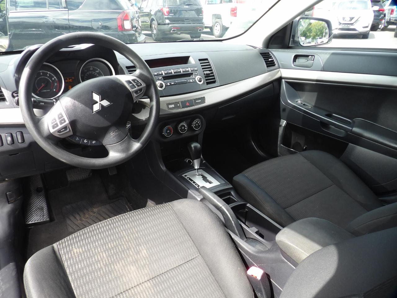 Mitsubishi Lancer Sportback 5dr Sportback ES FWD 2012