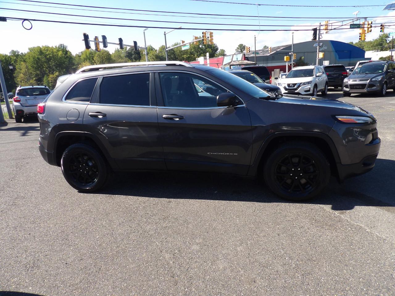 Jeep Cherokee 4WD 4dr Latitude 2015