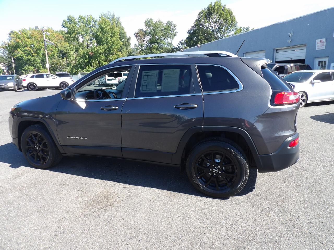 Jeep Cherokee 4WD 4dr Latitude 2015