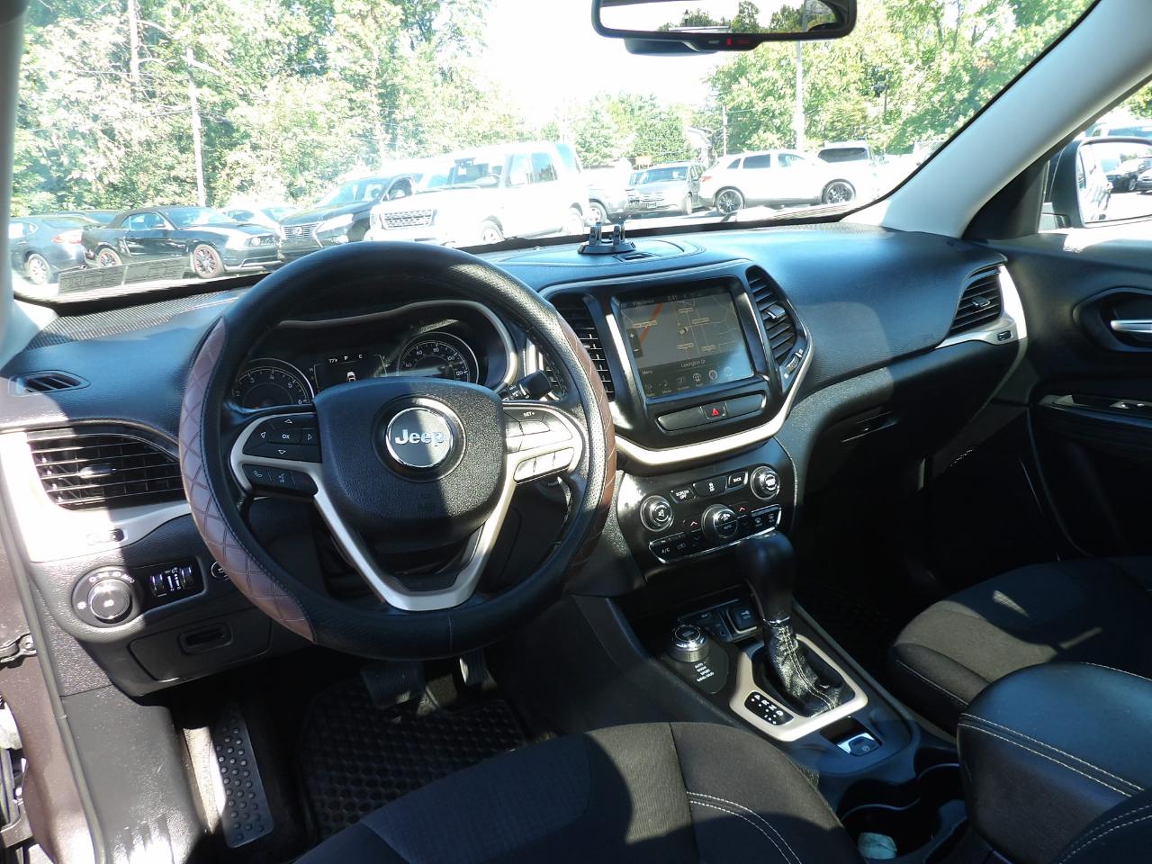 Jeep Cherokee 4WD 4dr Latitude 2015