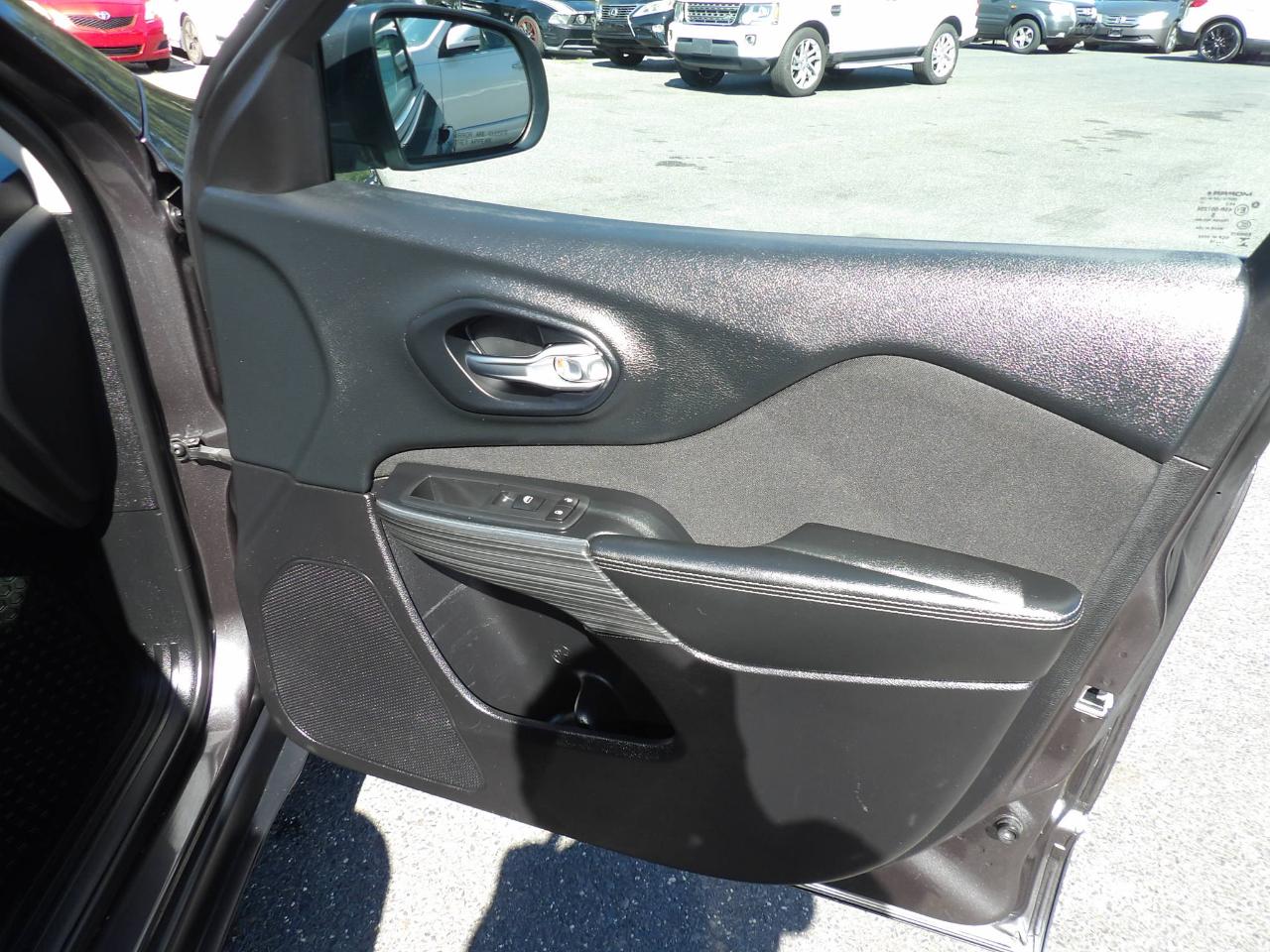Jeep Cherokee 4WD 4dr Latitude 2015