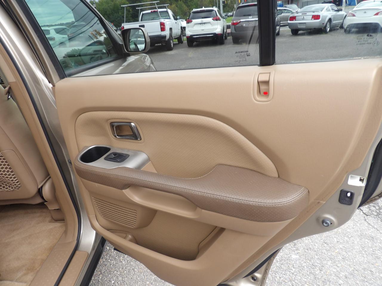 Honda Pilot EX-L AT 2005