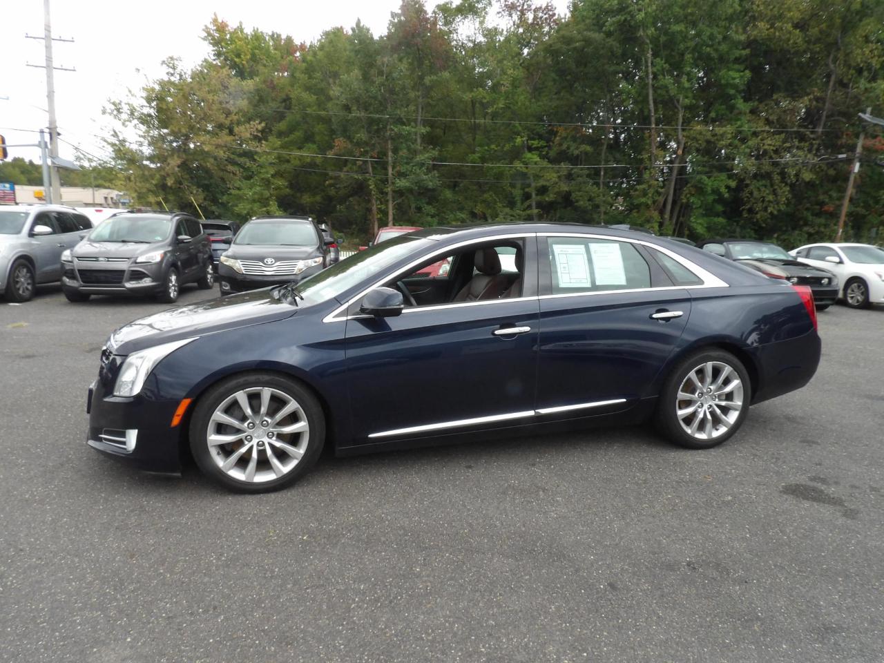 Cadillac XTS 4dr Sdn Luxury AWD 2017