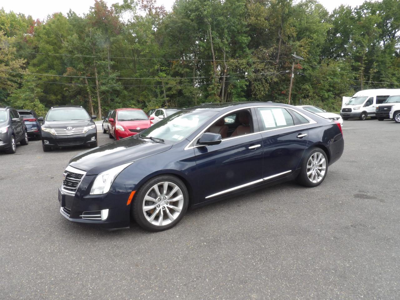 Cadillac XTS 4dr Sdn Luxury AWD 2017