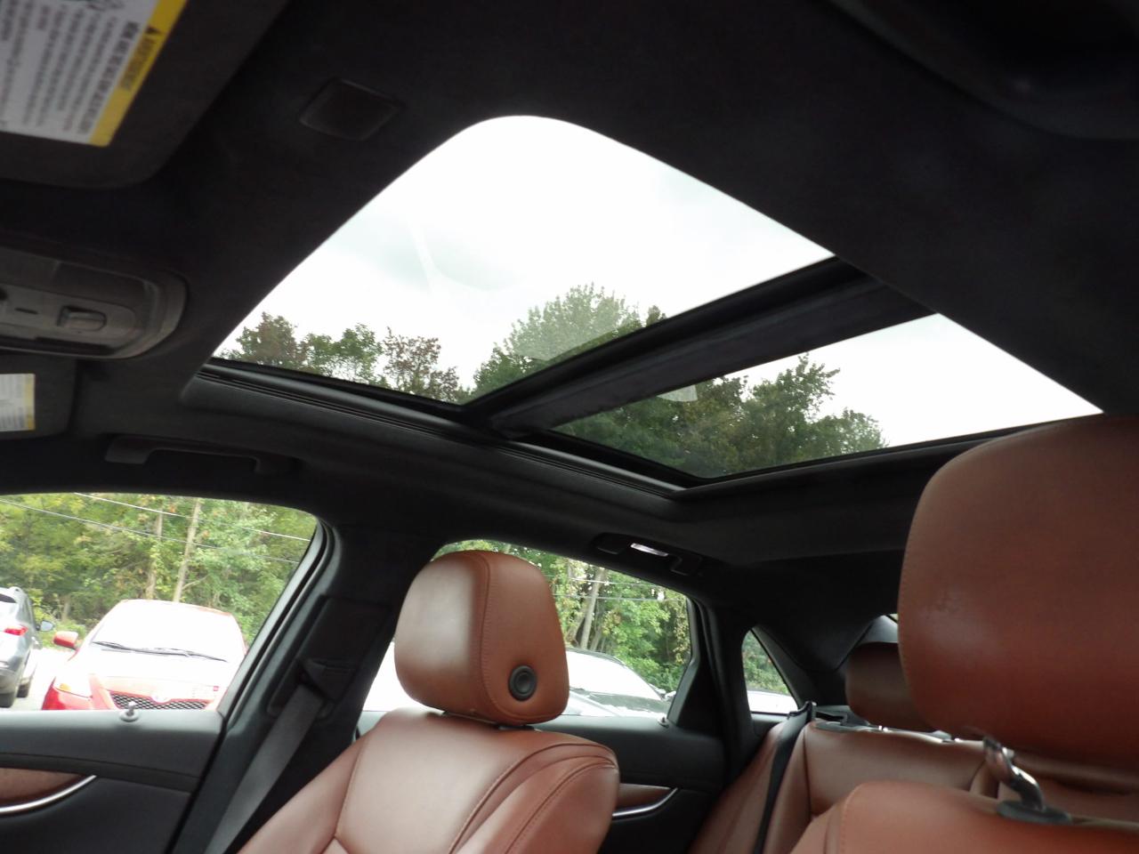 Cadillac XTS 4dr Sdn Luxury AWD 2017