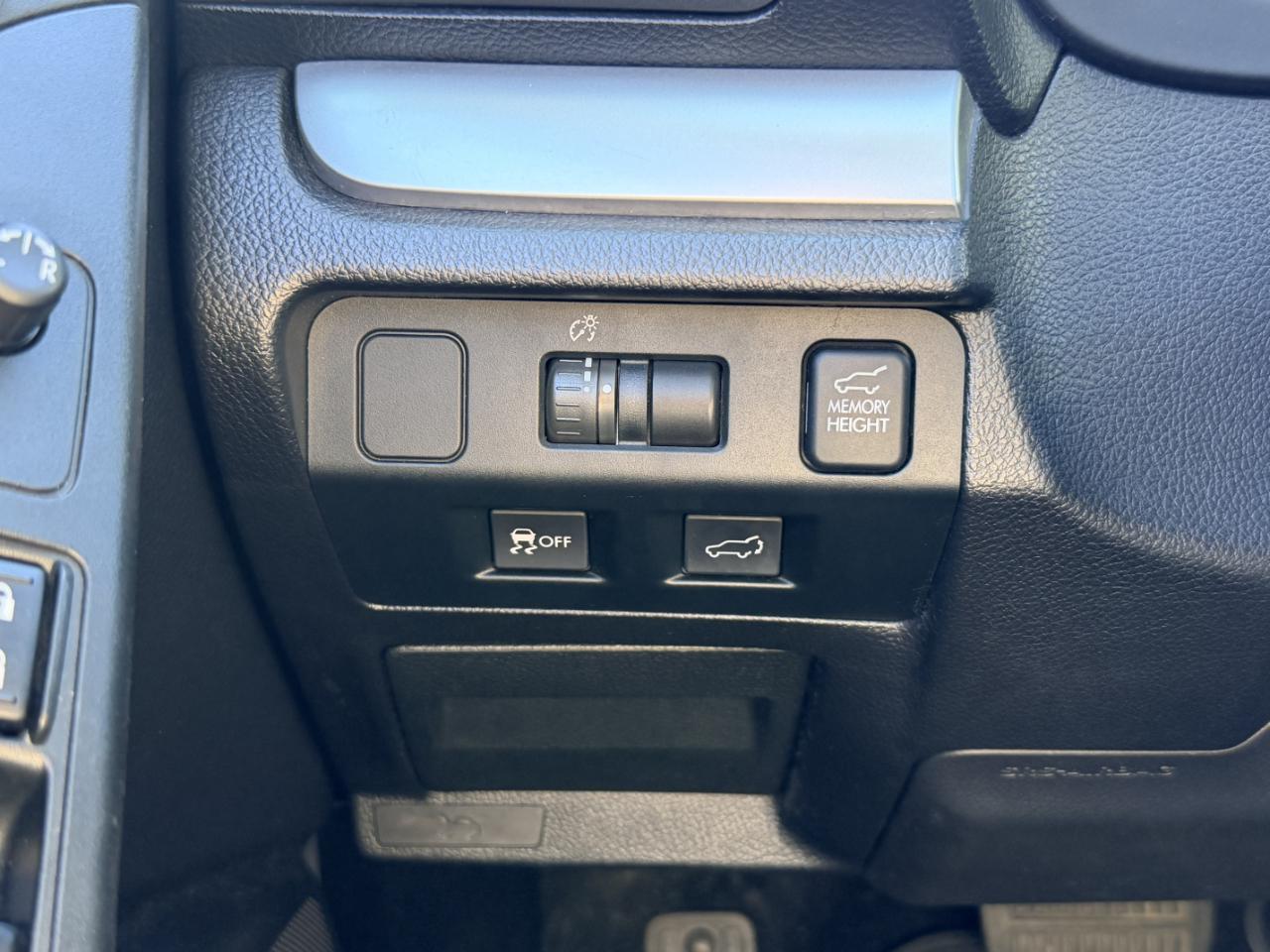 Subaru Forester 4dr Auto 2.5i Touring PZEV 2014