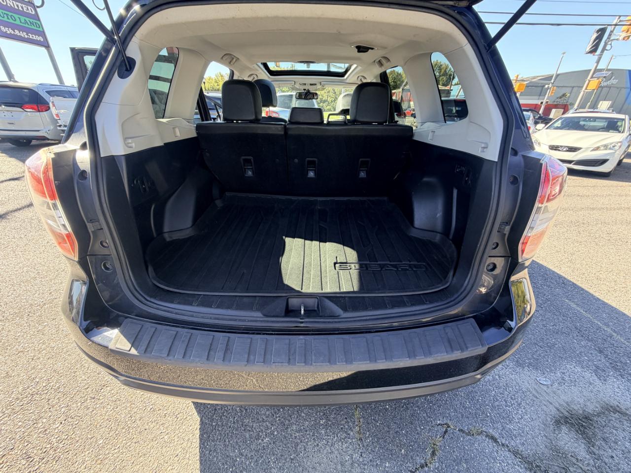Subaru Forester 4dr Auto 2.5i Touring PZEV 2014