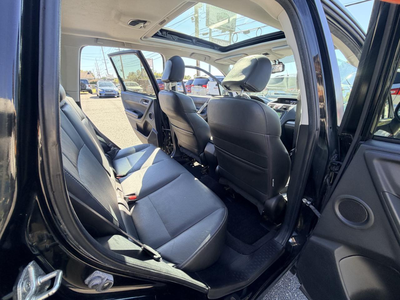 Subaru Forester 4dr Auto 2.5i Touring PZEV 2014