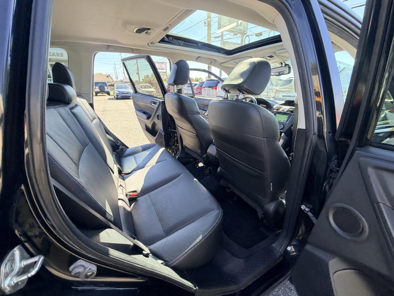 Subaru Forester 4dr Auto 2.5i Touring PZEV 2014