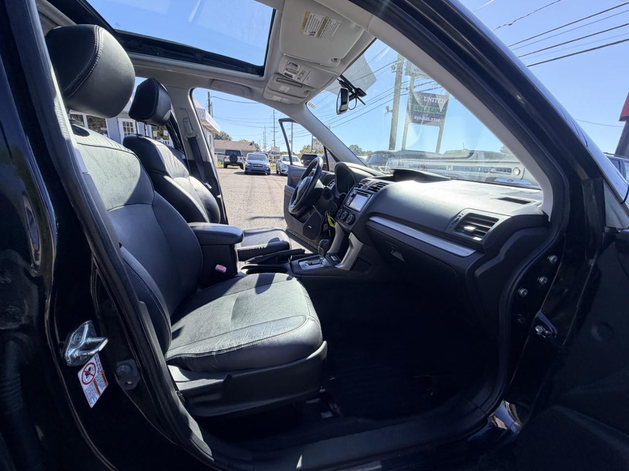 Subaru Forester 4dr Auto 2.5i Touring PZEV 2014