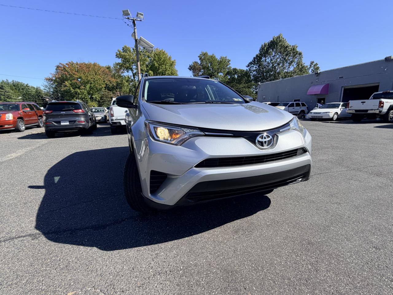 Toyota RAV4 AWD 4dr LE (Natl) 2016