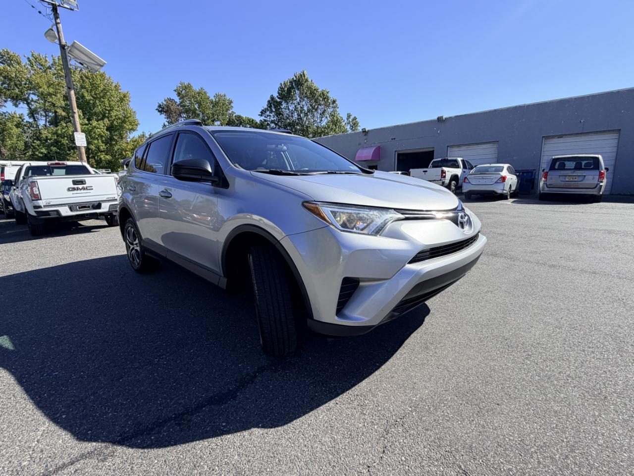 Toyota RAV4 AWD 4dr LE (Natl) 2016