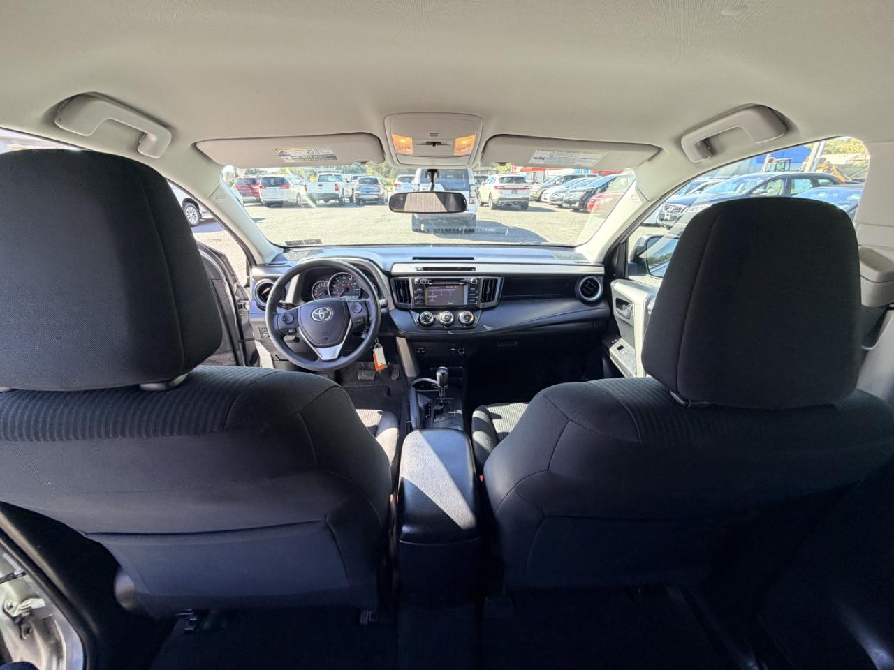 Toyota RAV4 AWD 4dr LE (Natl) 2016