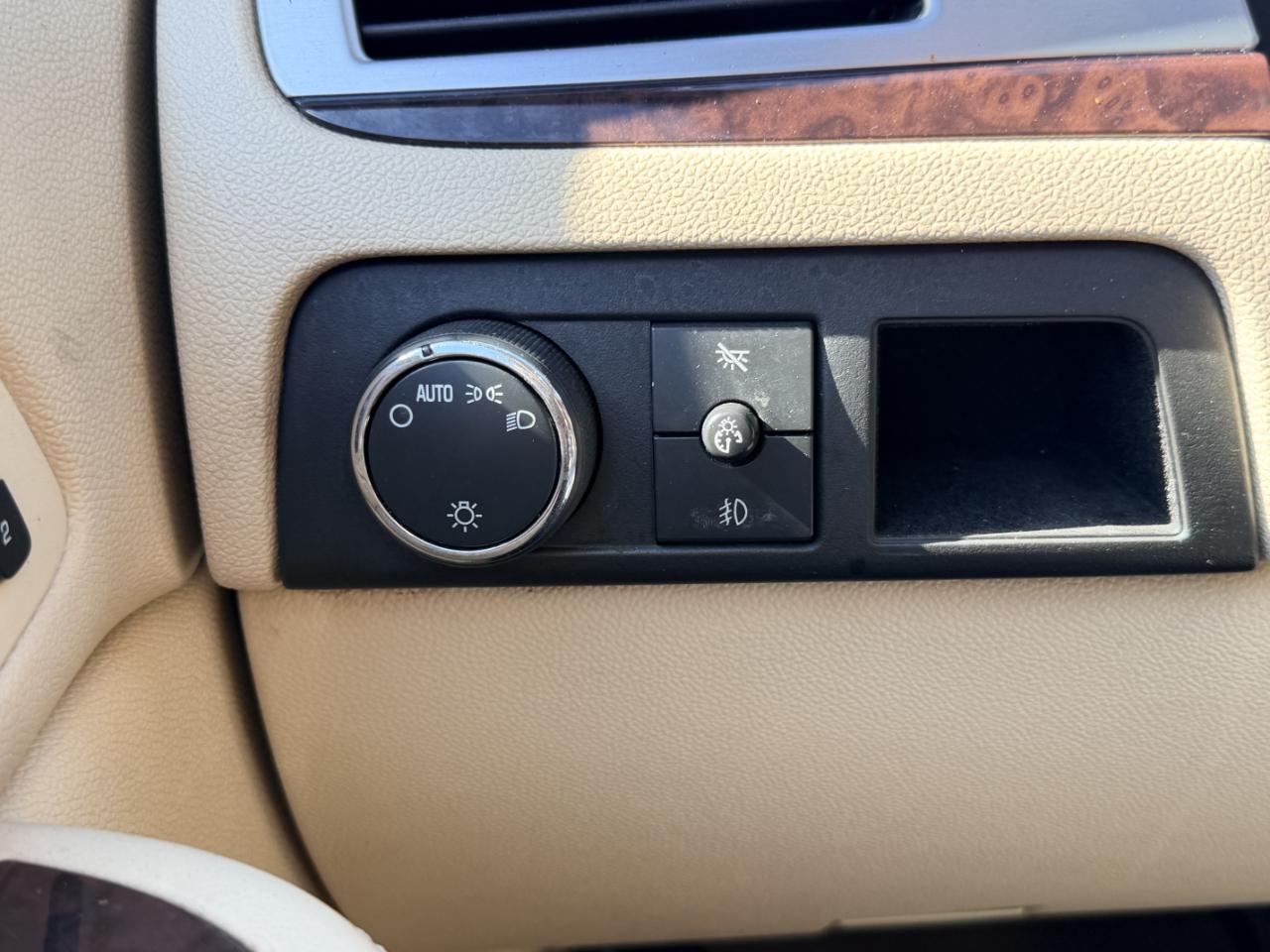 Cadillac Escalade 2WD 4dr 2007
