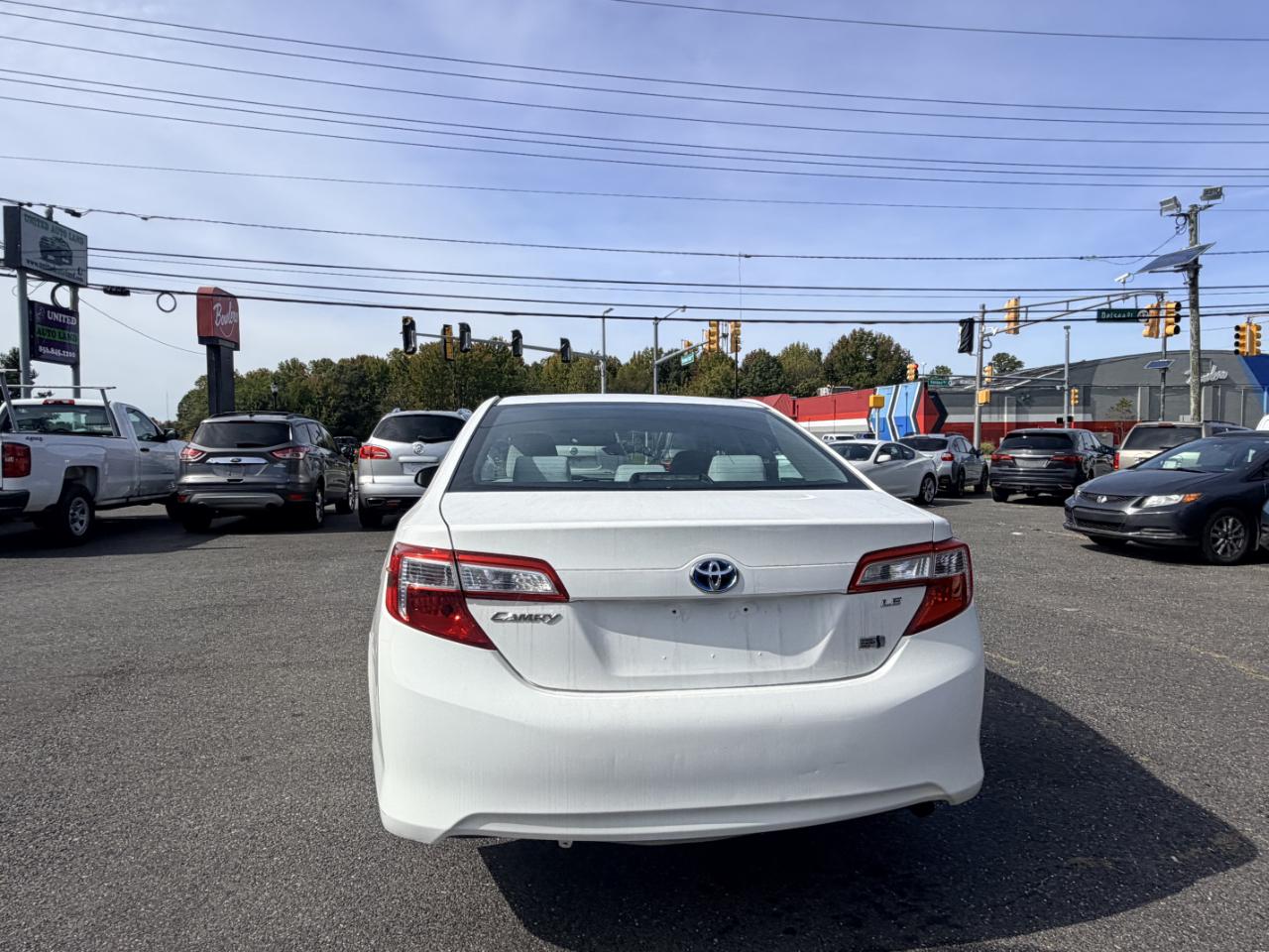 Toyota Camry Hybrid 4dr Sdn XLE (Natl) 2012