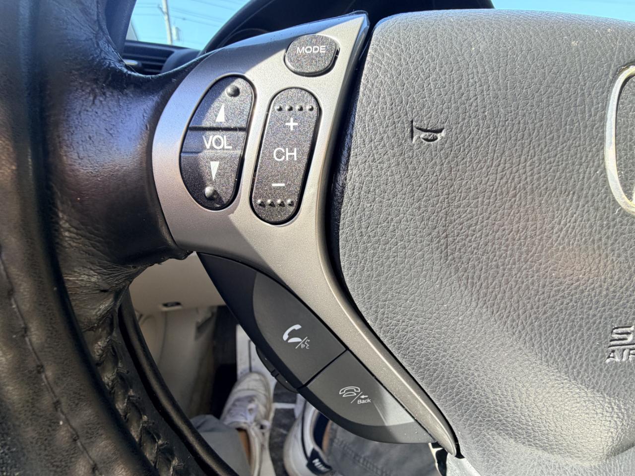 Acura TL 4dr Sdn Auto 2008