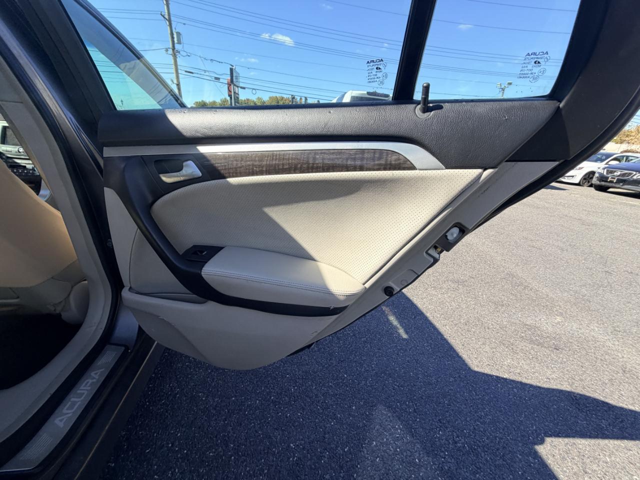 Acura TL 4dr Sdn Auto 2008