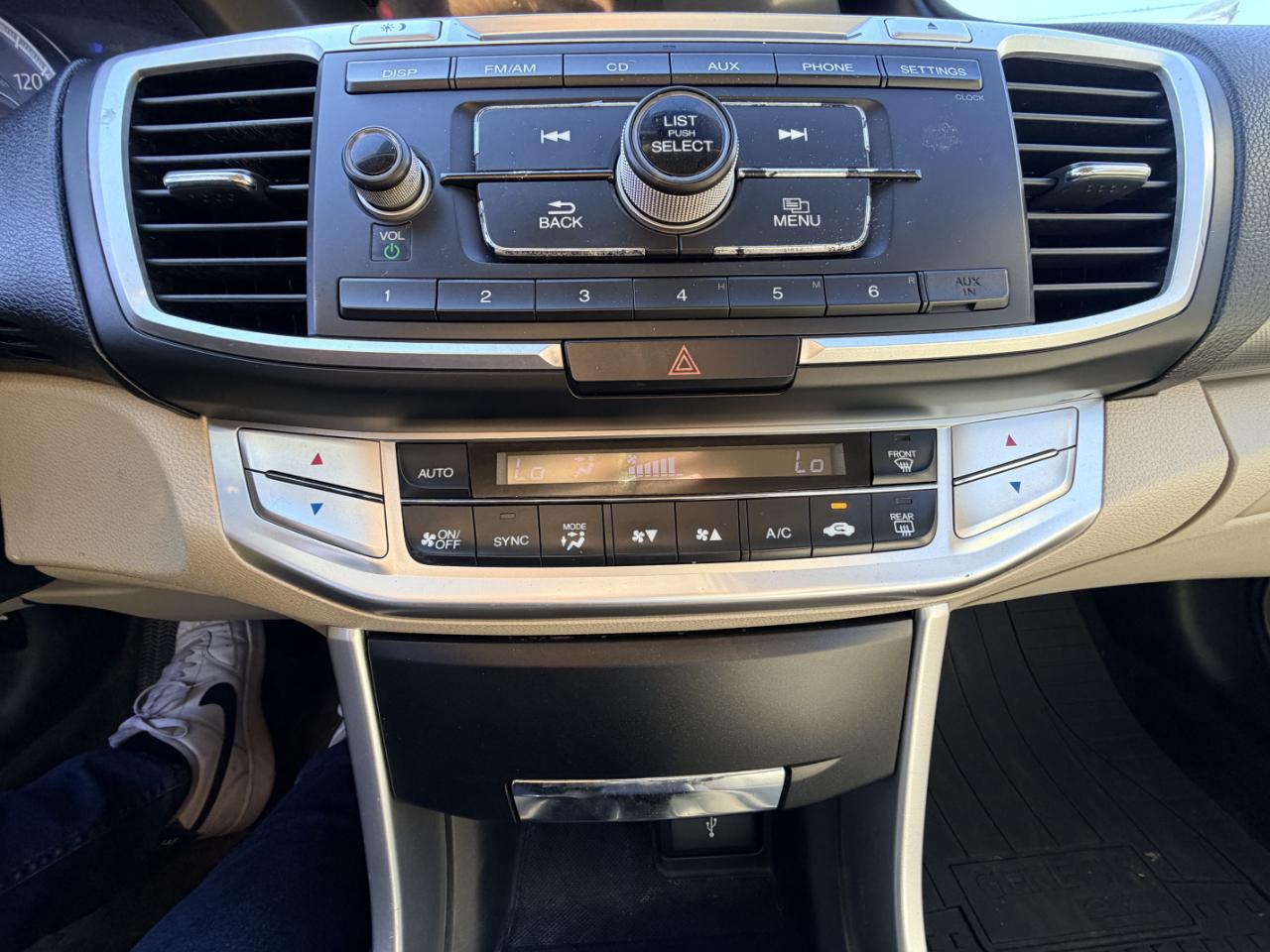 Honda Accord Sdn 4dr I4 CVT LX 2013
