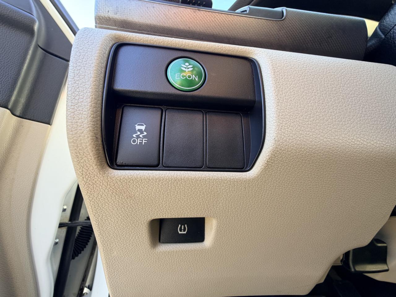 Honda Accord Sdn 4dr I4 CVT LX 2013