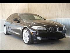 2011 BMW 5 Series  2011 BMW 5 Series