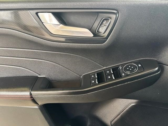 Ford Escape ST-Line FWD 2025