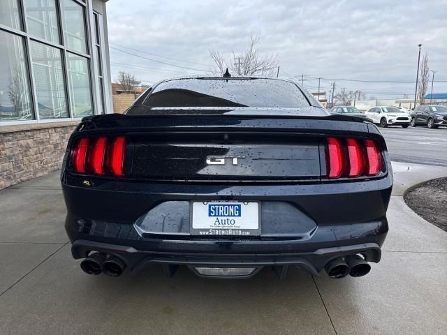 Ford Mustang GT Fastback 2021
