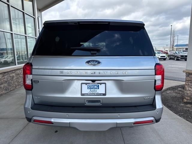 Ford Expedition Max XLT 4x4 2024