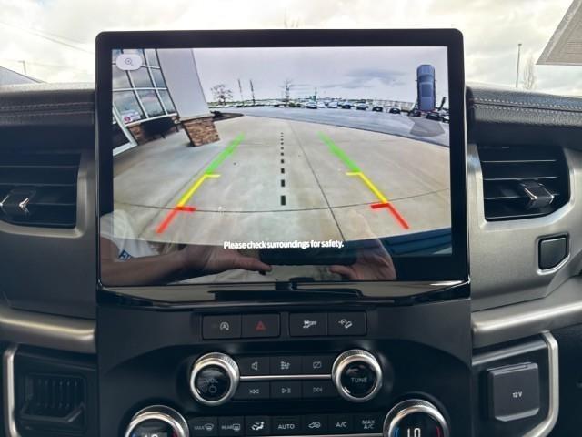 Ford Expedition Max XLT 4x4 2024