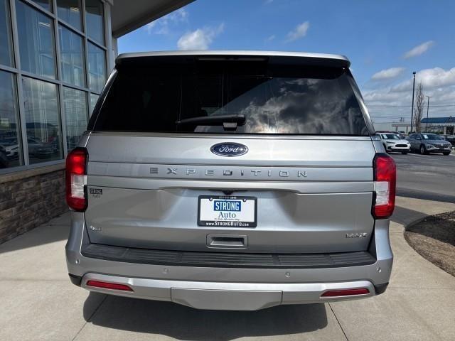 Ford Expedition Max XLT 4x4 2024