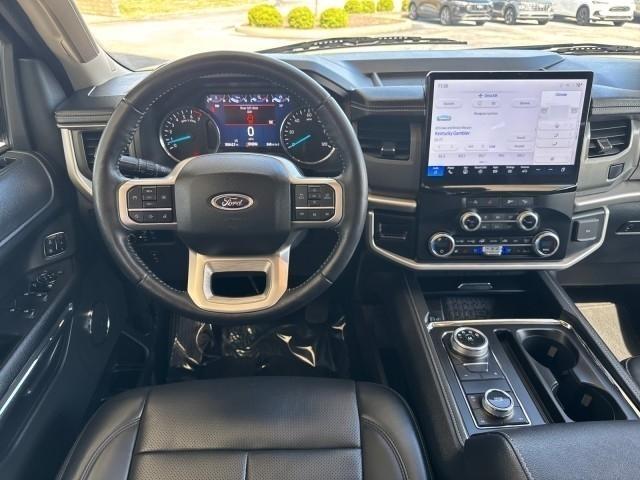 Ford Expedition Max XLT 4x4 2024